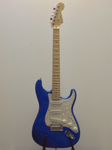 USA Fender Stratocaster Custom Deluxe 2003 with Lollar Vintage Blackface Pickups