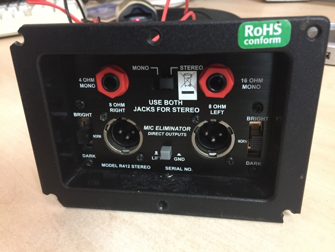 RoHS Conform Stereo/Mono Speaker (Back) Plate incl. Direct Output Mic Eliminator