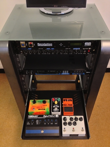 STUDIO RACK 20U GLASS TOP, SLIDING DRAWER, VERY ROBUST, CABLE TUNNEL AND WHEELS