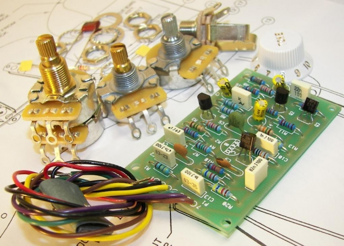 Clapton style mid boost circuit- Drive your amp!