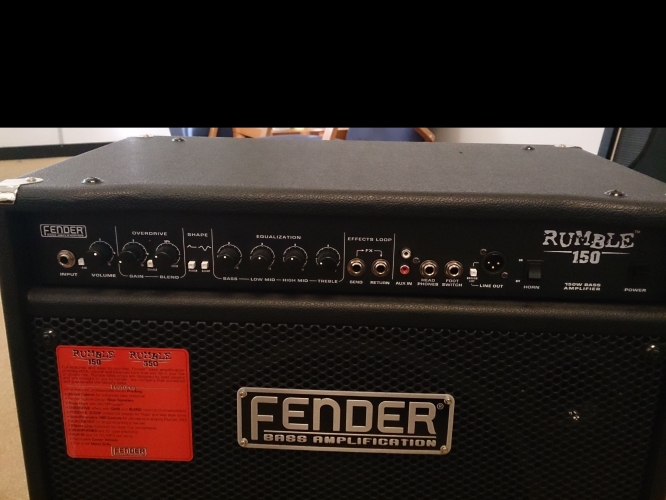 Rumble 150 Base Amp by Fender